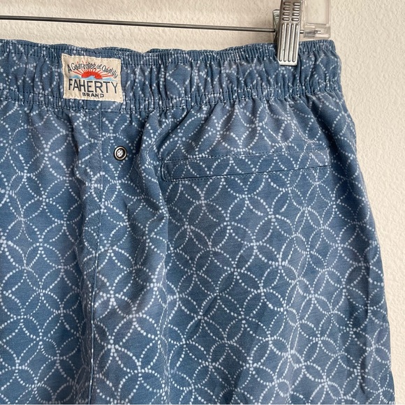 Faherty Geometric Pattern Swim Trunks Board Shorts - Picture 4 of 6